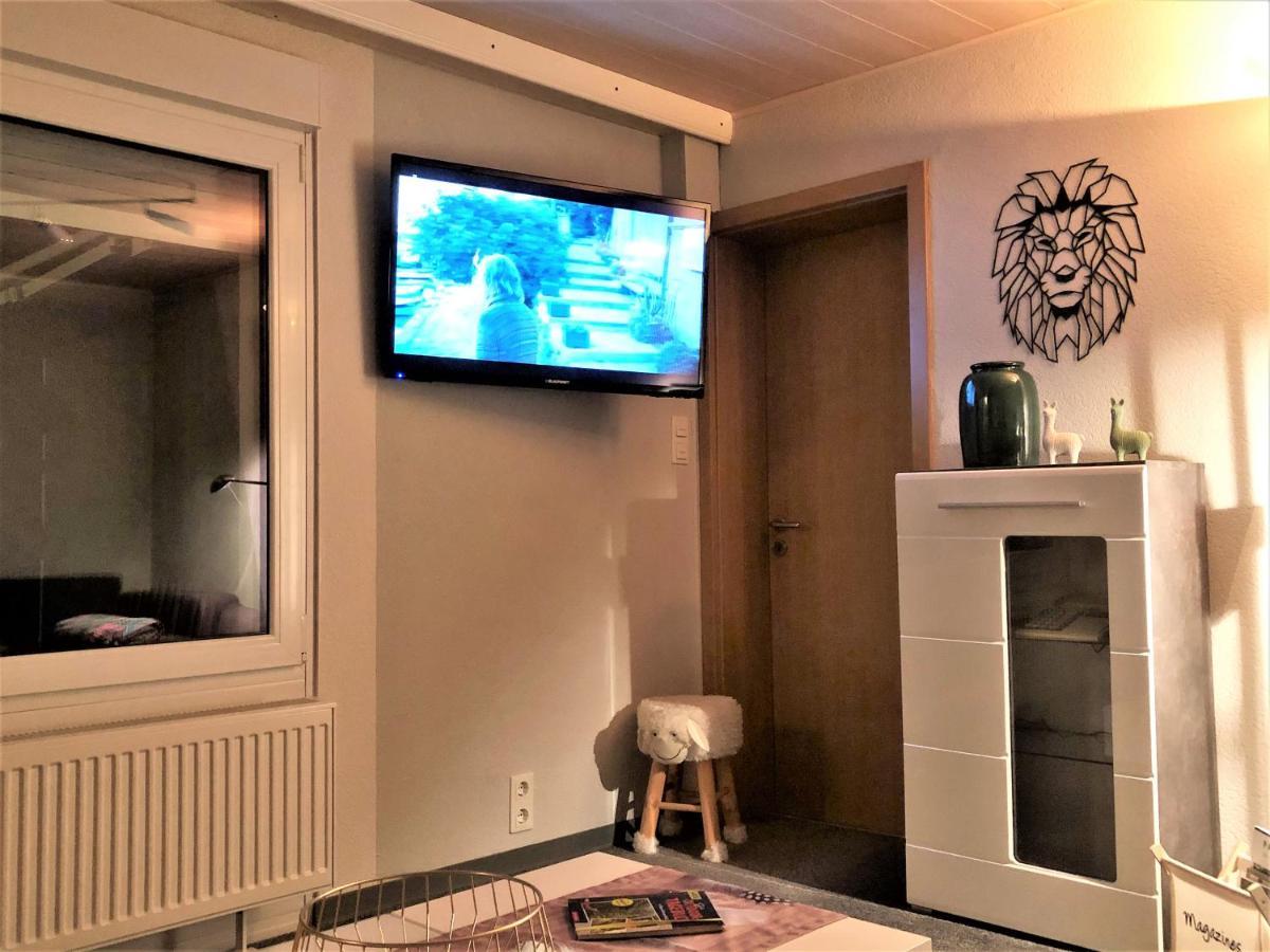 Casita - Sterneferienhaus mit Garten, Sauna und Wallbox Kirburg Exterior foto